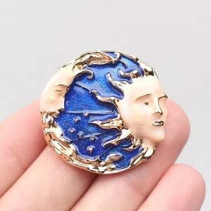 La Petite Soleil Sun Moon Brooch